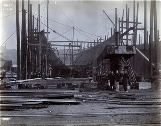 Yard no. 647, Baikal. Construction du ferry brise-glace Baikal au chantier de Low Walker
